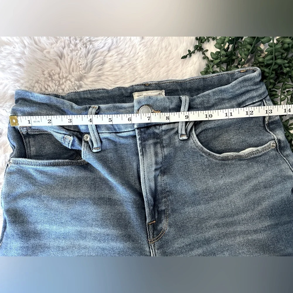 Good American High Waist Crop Destroyed Jeans Size 8/29 - Picture 4 of 6